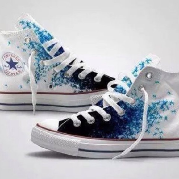 Converse - Picture 2 of 8